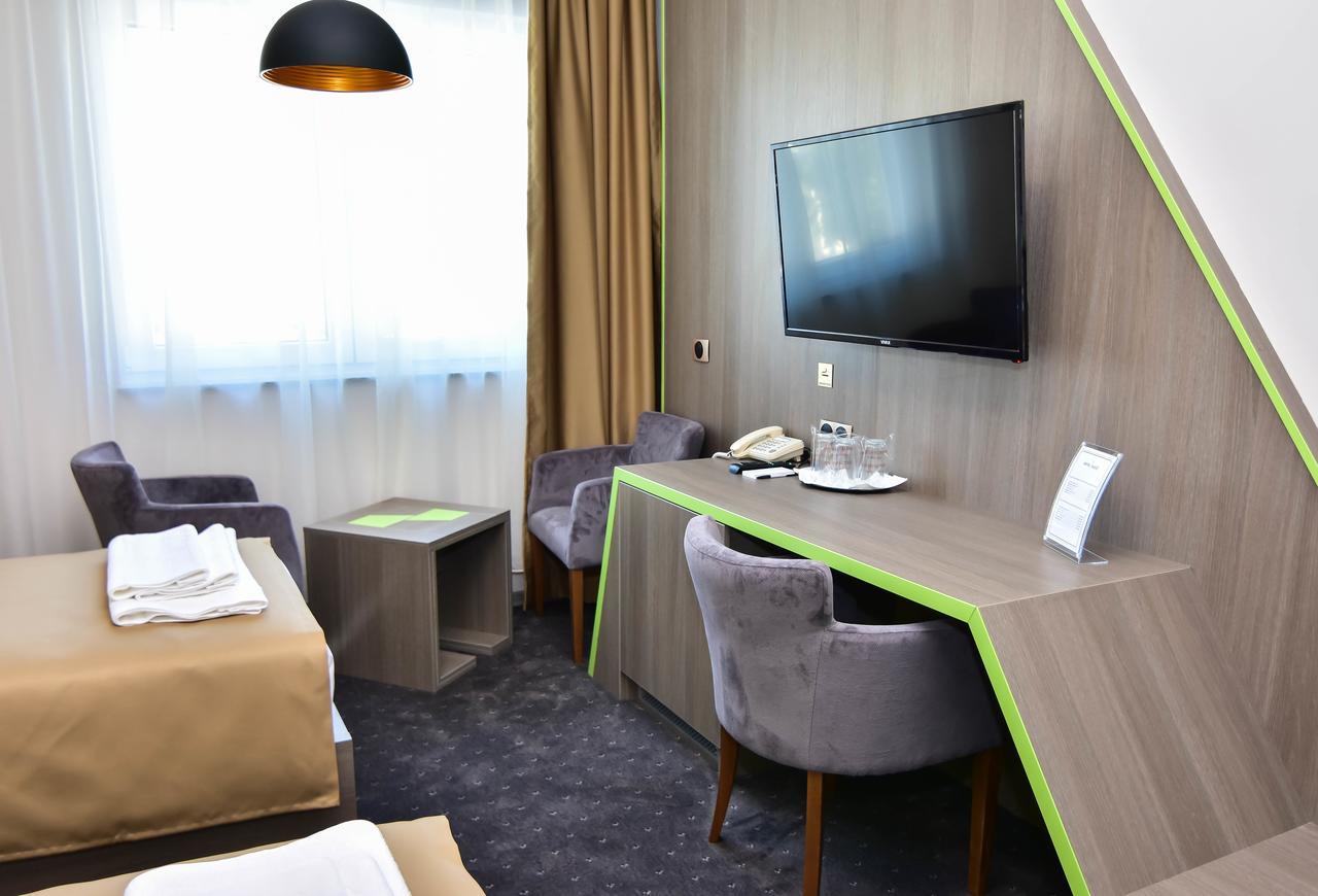 Hotel Kljuc 外观 照片